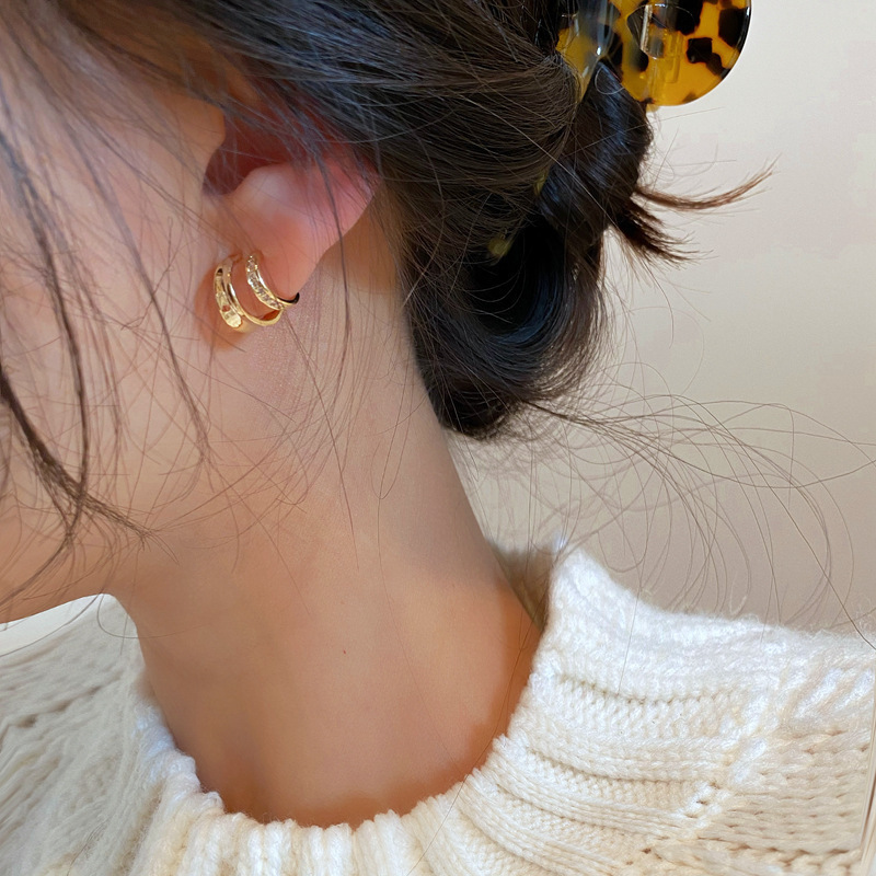 C-Shaped Double-Layer Earrings That Make the Face Look Smaller, Korean Niche Design, Half-Circle High-End Chanel-Style Earrings, Simple Earrings for Women