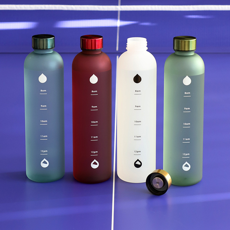 Taza de agua esmerizada simple de color sólido cubierta de acero inoxidable de gran capacidad taza espacial portátil de acondicionamiento físico hervidor de agua deportiva