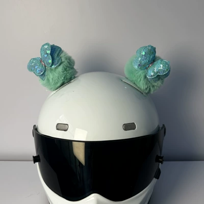 Three-Dimensional Butterfly Balls and Ears: Motosiklet dəbilqələri - lake-blue