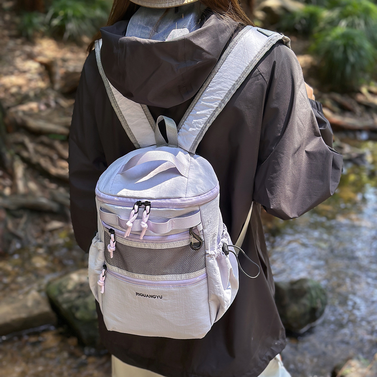 Lightweight Mountaineering Bag for Women Small Waterproof 2025 Autumn New Outdoor Special Leisure Sports Lightweight Backpack for Men