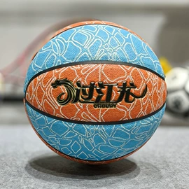 足球;橄榄球;篮球
