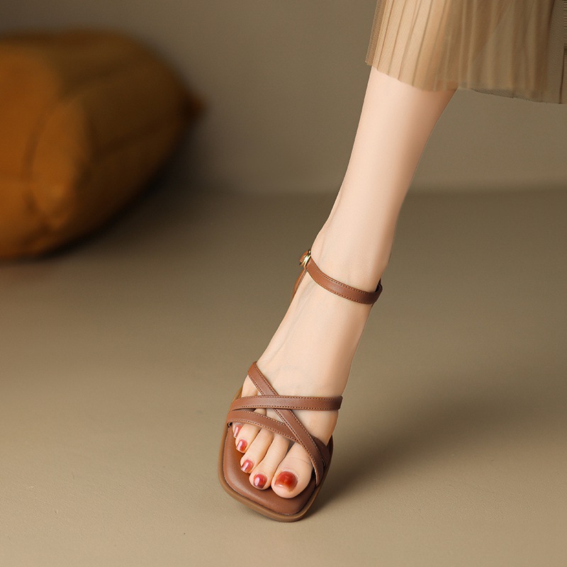 Sandal quai ngang gót vuông hở mũi da bò lớp đầu phong cách La Mã — Màu nâu