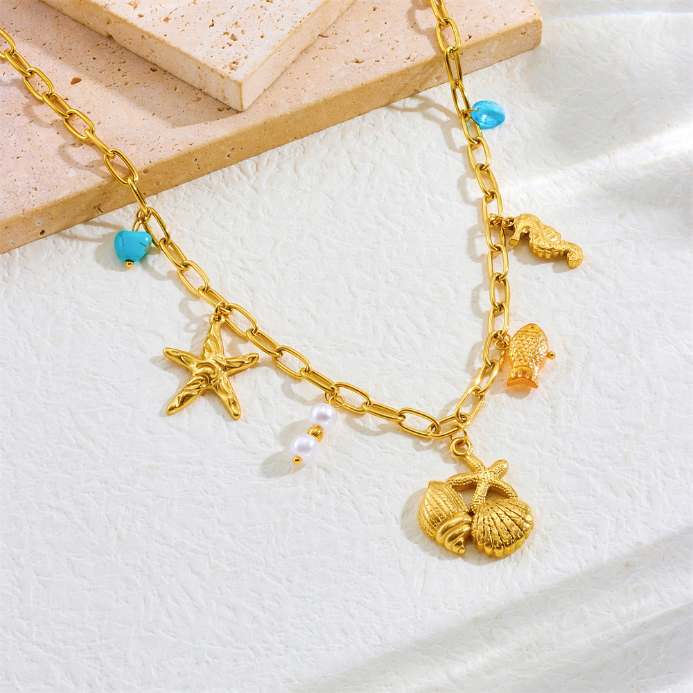 Wholesale Jewelry Retro Classic Style Sun Heart Shape Flower 304 Stainless Steel Plating Pendant Necklace Cable Chain display picture 8