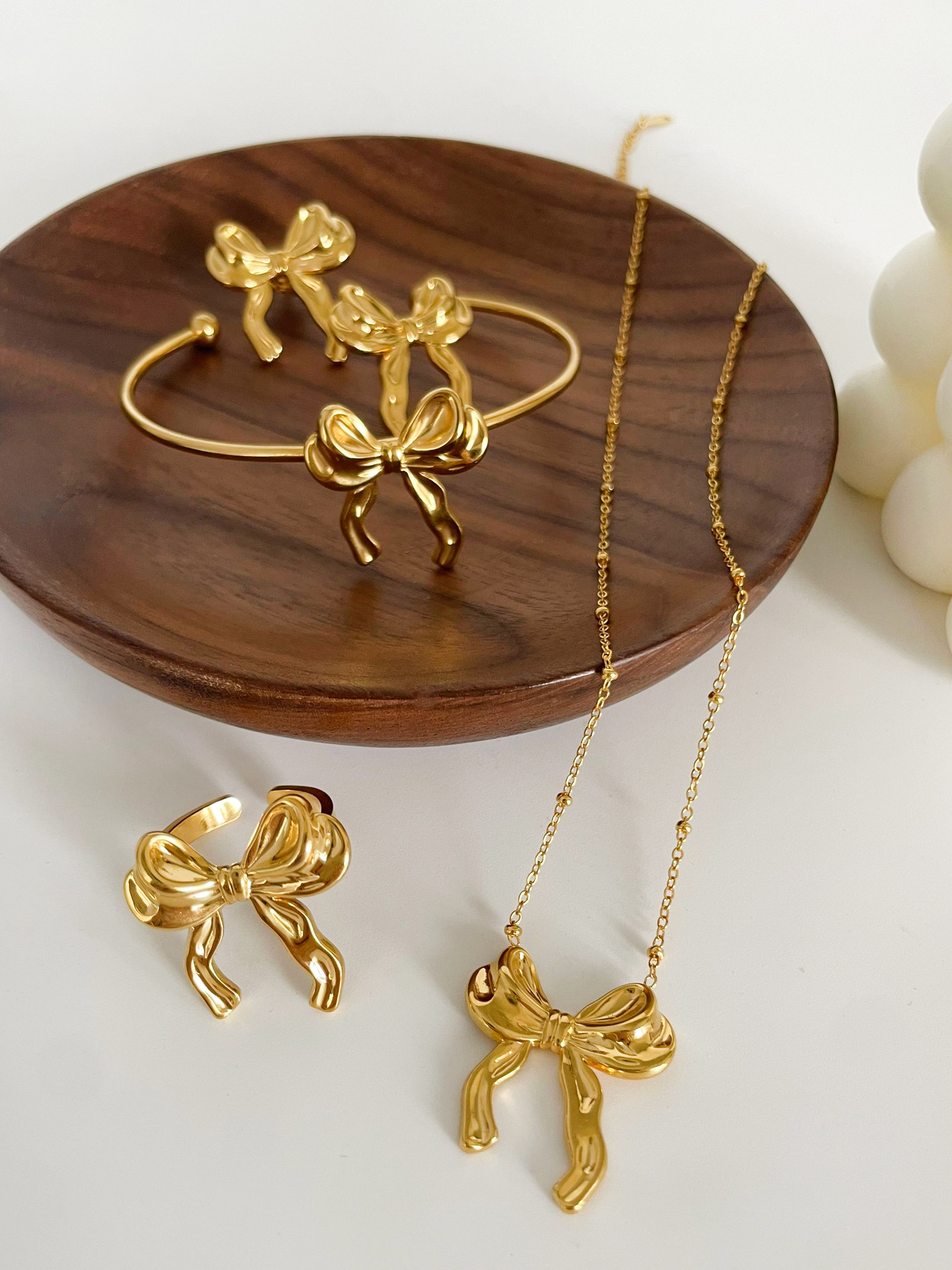 7g Weight 0.03µm-0.05µm Gold Plating Thickness PVD Coated Gold Plating Process Real Gold Plated Plating Material Jewelry Set Classification 1 Piece, 1 Pair Quantity Date, Tea Party Occasion 304 Stainless Steel Material Bow Knot Pattern Unisex Gender Vintage Style, Simple Style Style Waterproof Non Tarnish, Surgical Steel, Plating, Bowknot Craft PVD Coated Real Gold Plated Bow Knot 304 Stainless Steel Vintage Style Simple Style Waterproof Non Tarnish Surgical Steel Plating Jewelry Set 10