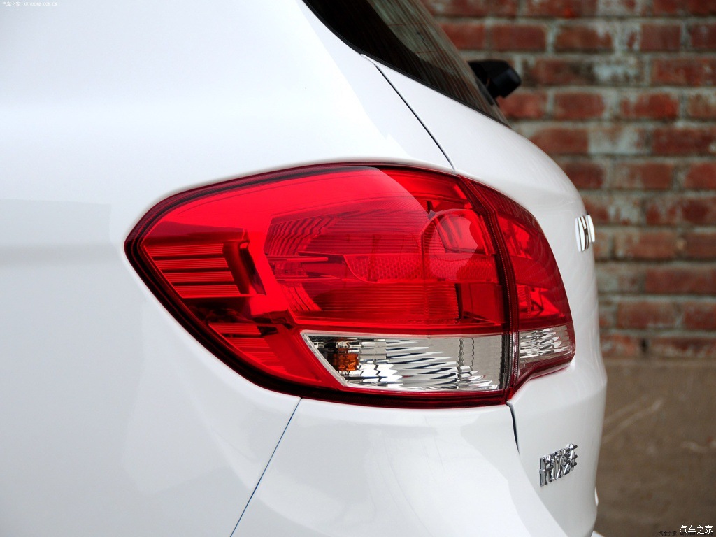 Suitable for Great Wall Haval H6 rear tail lamp assembly Harvard H6 sports version old rear lampshade left and right steering brake lights