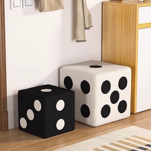 Dice Stool, Shoe-Changing Stool, Household Doorstep Sitting Stool, Small Stool, Low Stool, Bench, Living Room Sofa, Coffee Table, Bench, Square Stool