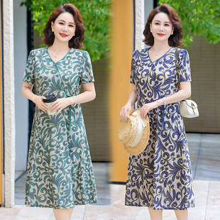 Middle-Aged Mother Summer Short-Sleeved Dress 50-Year-Old Middle-Aged and Elderly Women's Summer Short-Sleeved V Neck Elegant Floral Skirt