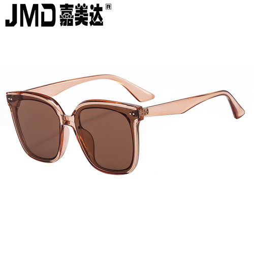 Fashionable and versatile new style sunglasses, square women's glasses, concave shape, slimming summer sunglasses