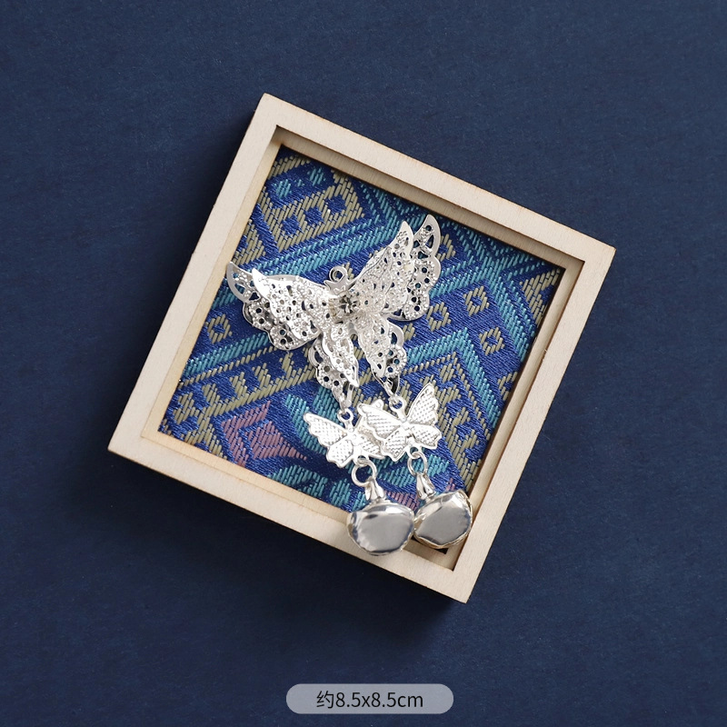 8-Zhuangjin Refrigerator Magnet (Xiaodie Bell)