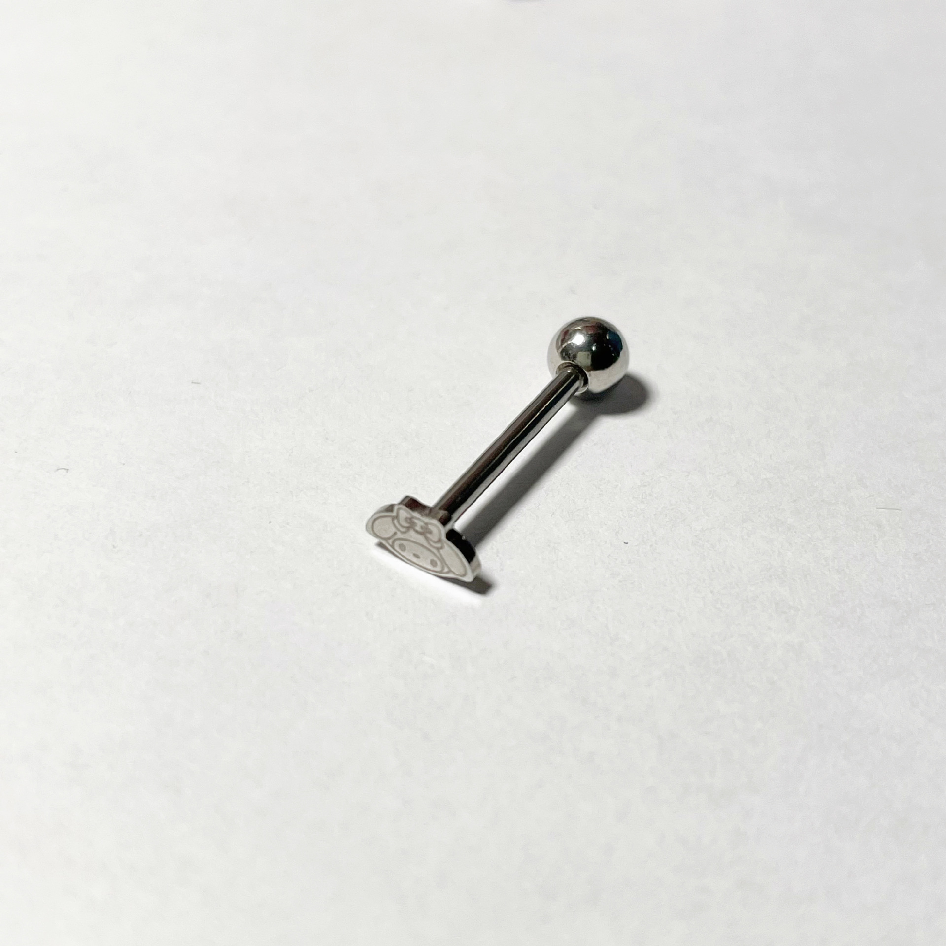 Pointed titanium steel lip stud product view