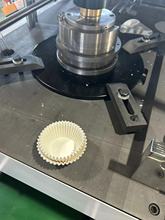 全自动蛋糕纸杯子蛋糕纸托一次性蛋糕纸托烘焙吸油纸成型机械设备