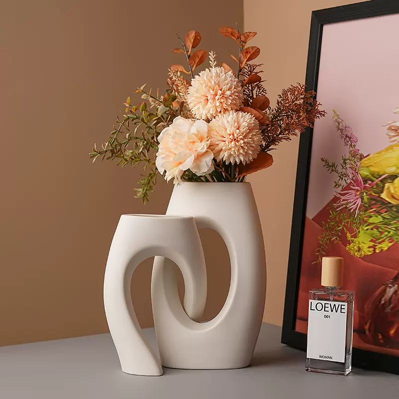 贝汉美北欧简约素烧异形交叉管陶瓷花瓶装饰摆件跨境热采一件代发