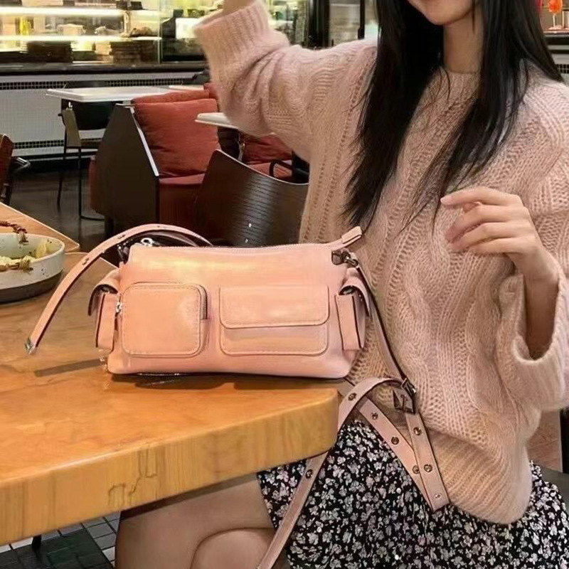 Clearance Sale: Yang Zi's Same Style Multi-Pocket Shoulder Crossbody Bag, 2025 New Niche Design, Casual Versatile Women's Bag