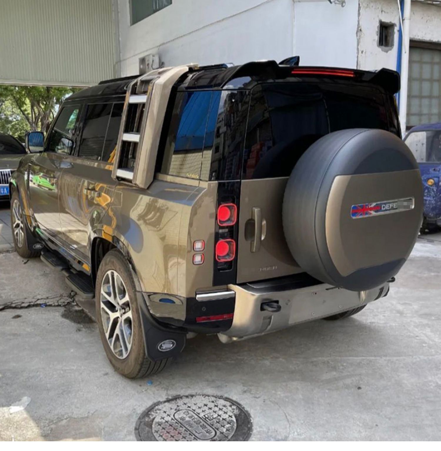 Suitable for 20-25 New Defender Spare Tire Cover 11013090 Rear-Mounted Spare Tire Cover Modification Wholesale