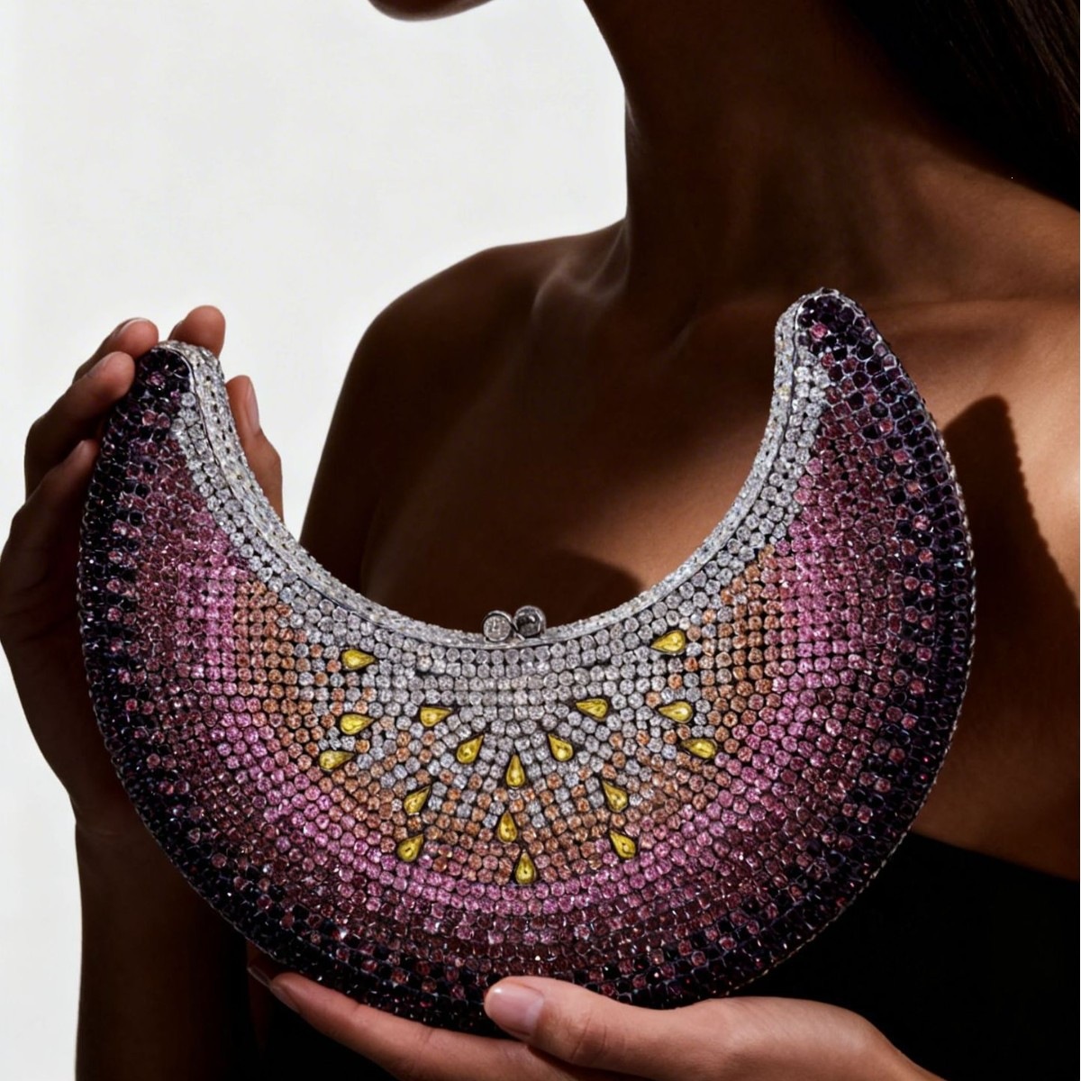 Nueva luna transfronteriza nueva media luna con diamantes bolsas de cena sandía bolsas de mano de diamantes bolsas europeas y americanas vestidos de fiesta bolsas de mujer