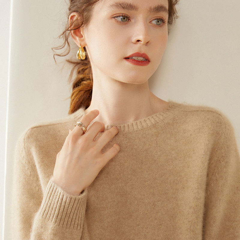 Round Neck 100% Pure Cashmere Sweater for Women, Thickened Solid Color Loose Slimming Knit Sweater, Long Sleeve Base Sweater Round Neck 100% Pure Cashmere Sweater for Women, Thickened Solid Color Loose Slimming Knit Sweater, Long Sleeve Base Sweater