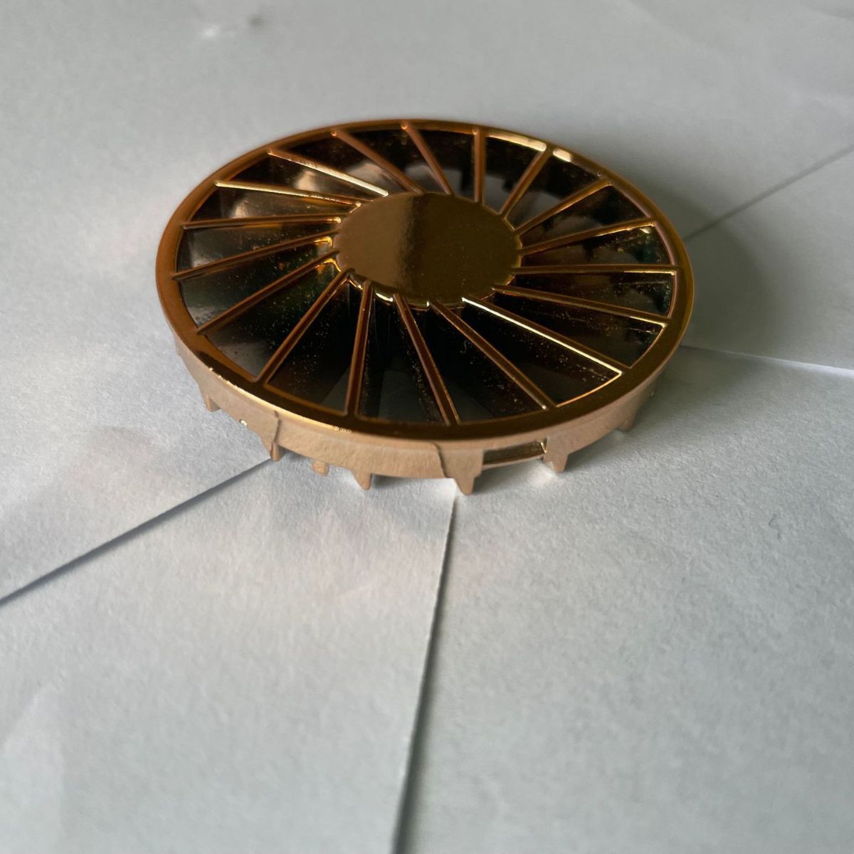 提供亮彩色哑光色UV真空镀膜应用小家电装饰配件表面处理