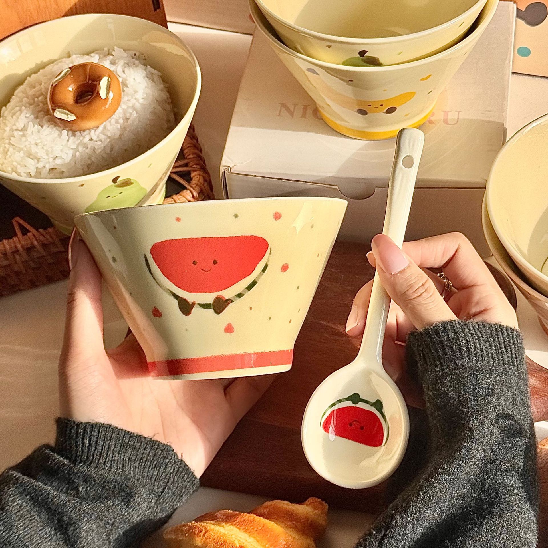 【Watermelon】5-inch bucket bowl + exclusive spoon