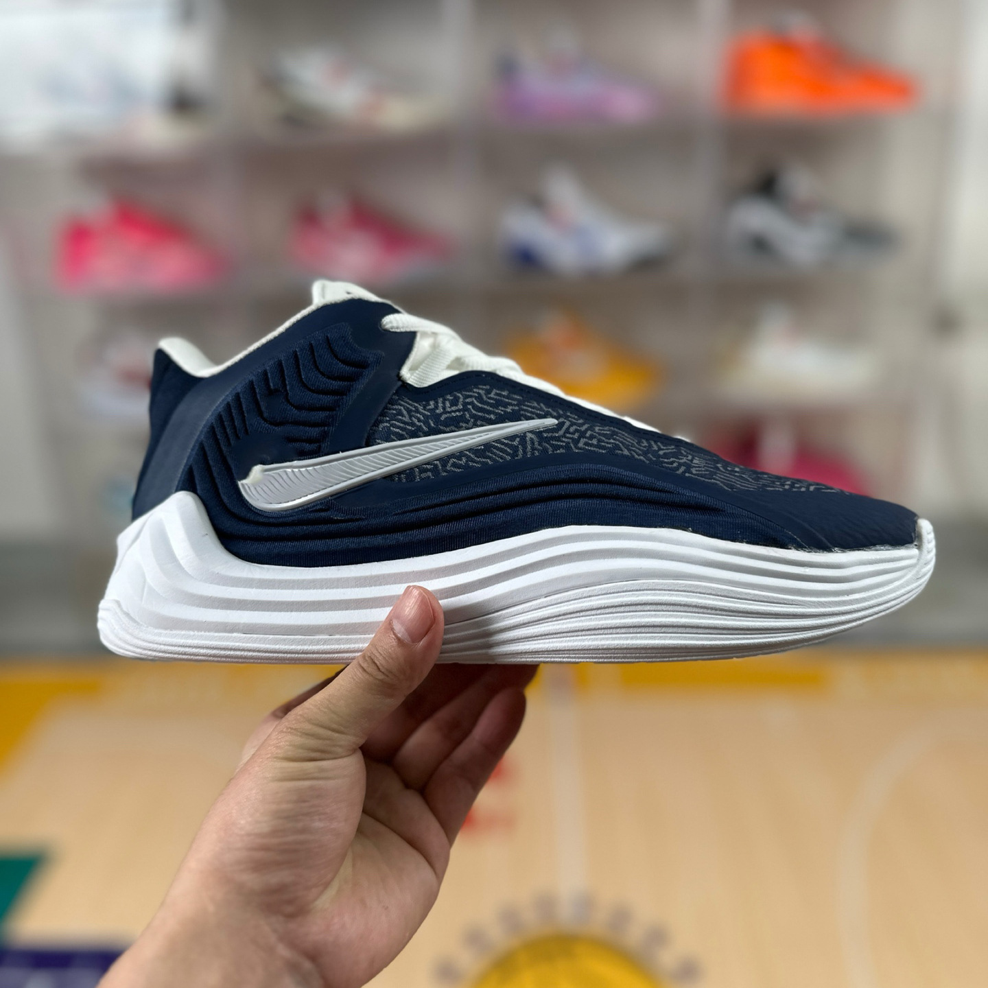 Zapatillas de Baloncesto para Entrenamiento Freak 7 de Cuero y Caucho Transpirables Antitorsión