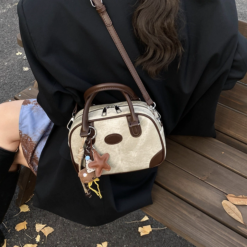 Demi-season retro handheld shoulder bag