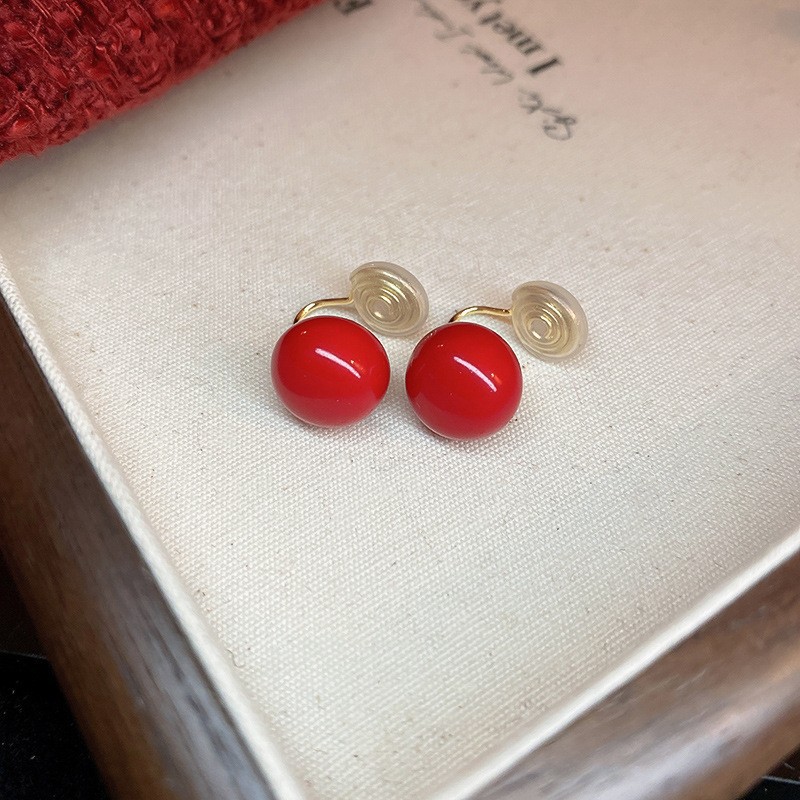 Pendientes de pinza de oreja de perla de temperamento de lujo ligero francés