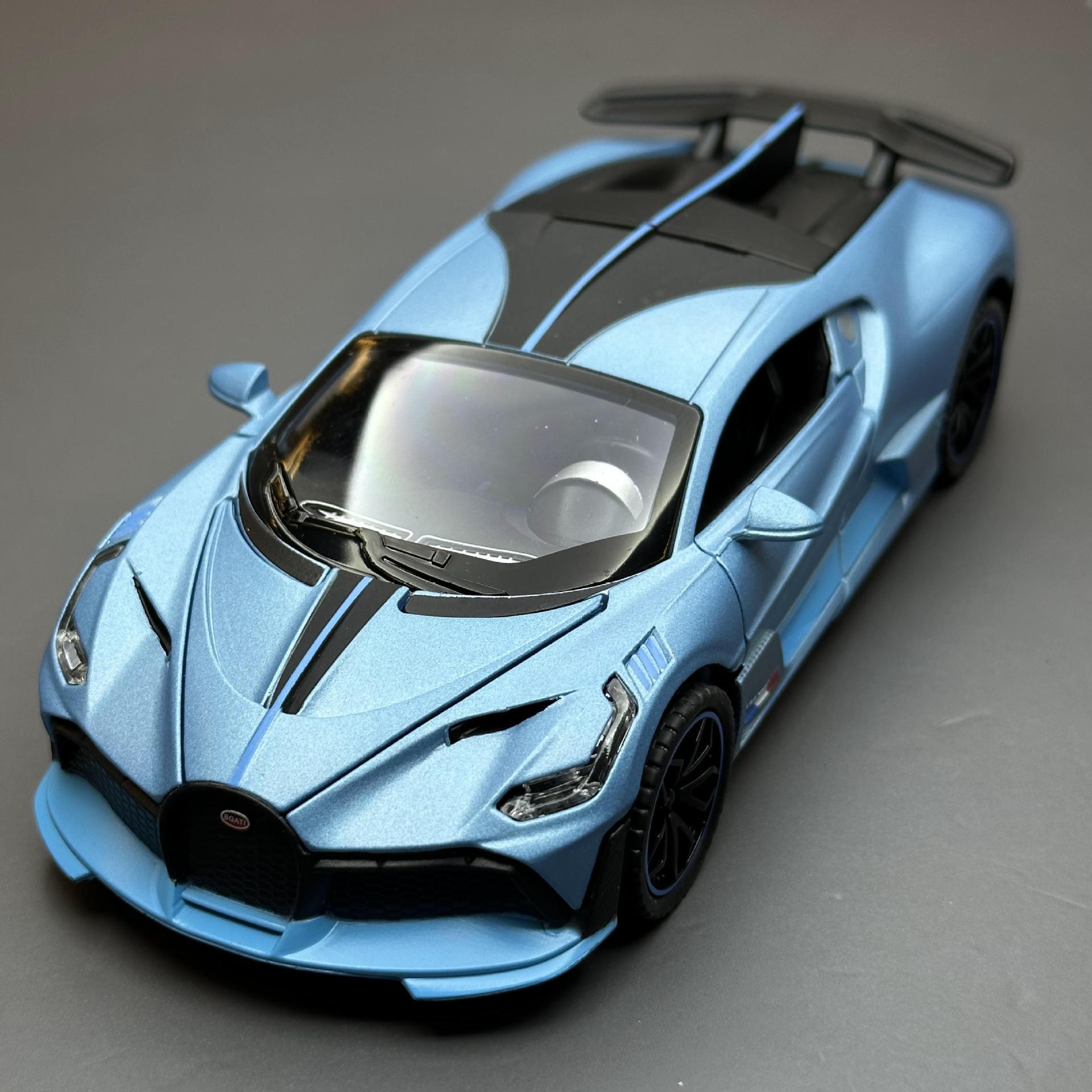 Xinao aleación coche modelo 1:32 bujia di Divo Super corriendo tire hacia atrás con sonido y luz juguete coche música modelo decoración colección