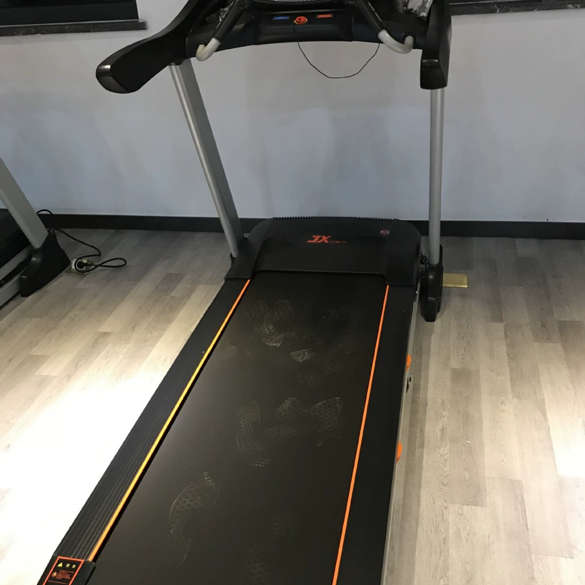 Юнся JX-690S [Сюрприз при consultation] Коммерческий бытовой электропод treadmill коммерческий беговая дорожка