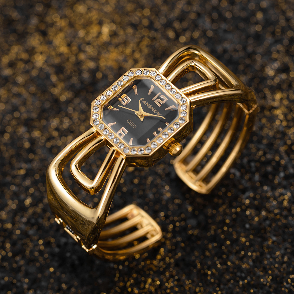 Women's Gender Vintage Style Geometric Alloy Strap Quartz Watch