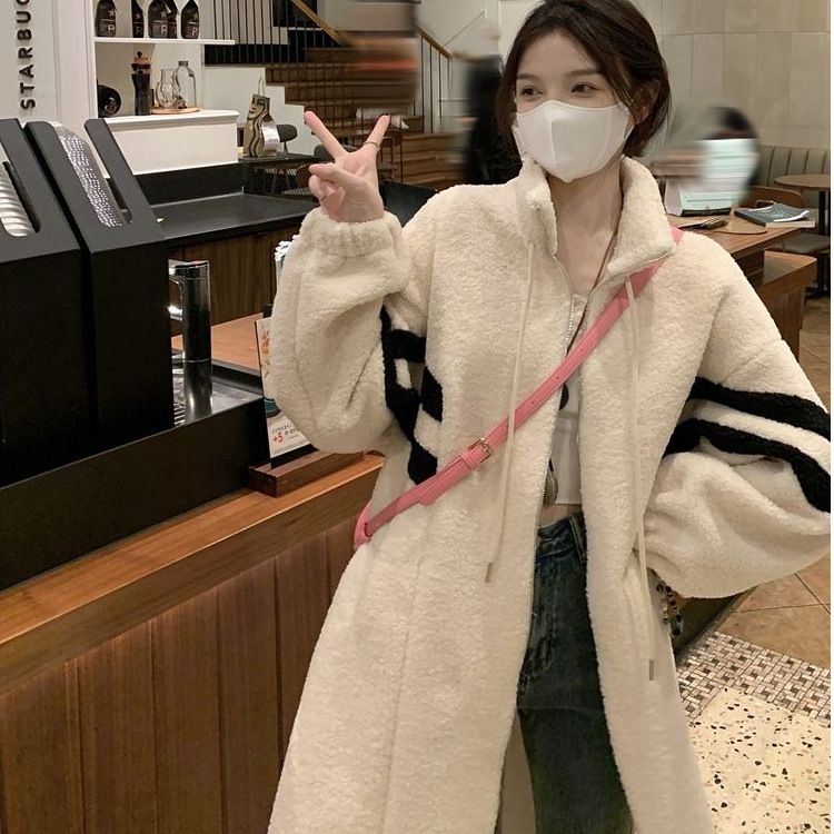 秋冬季新款韩系黑色外套女中长款纯欲风辣妹减龄百搭时尚保暖大衣