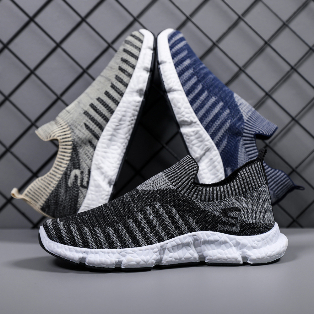 男鞋秋季新款透气薄款男士休闲鞋黑色轻便软底网面弹力飞织运动鞋