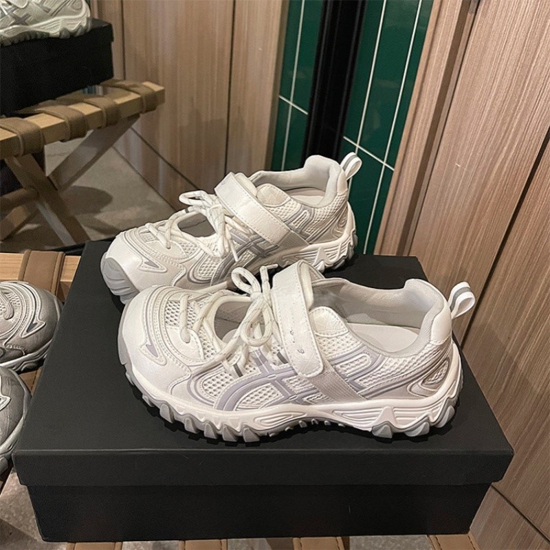 Zapatos de verano delgados sandalias 2026 primavera y verano nuevas funciones antideslizantes de suela gruesa moda cool zapatos deportivos casuales