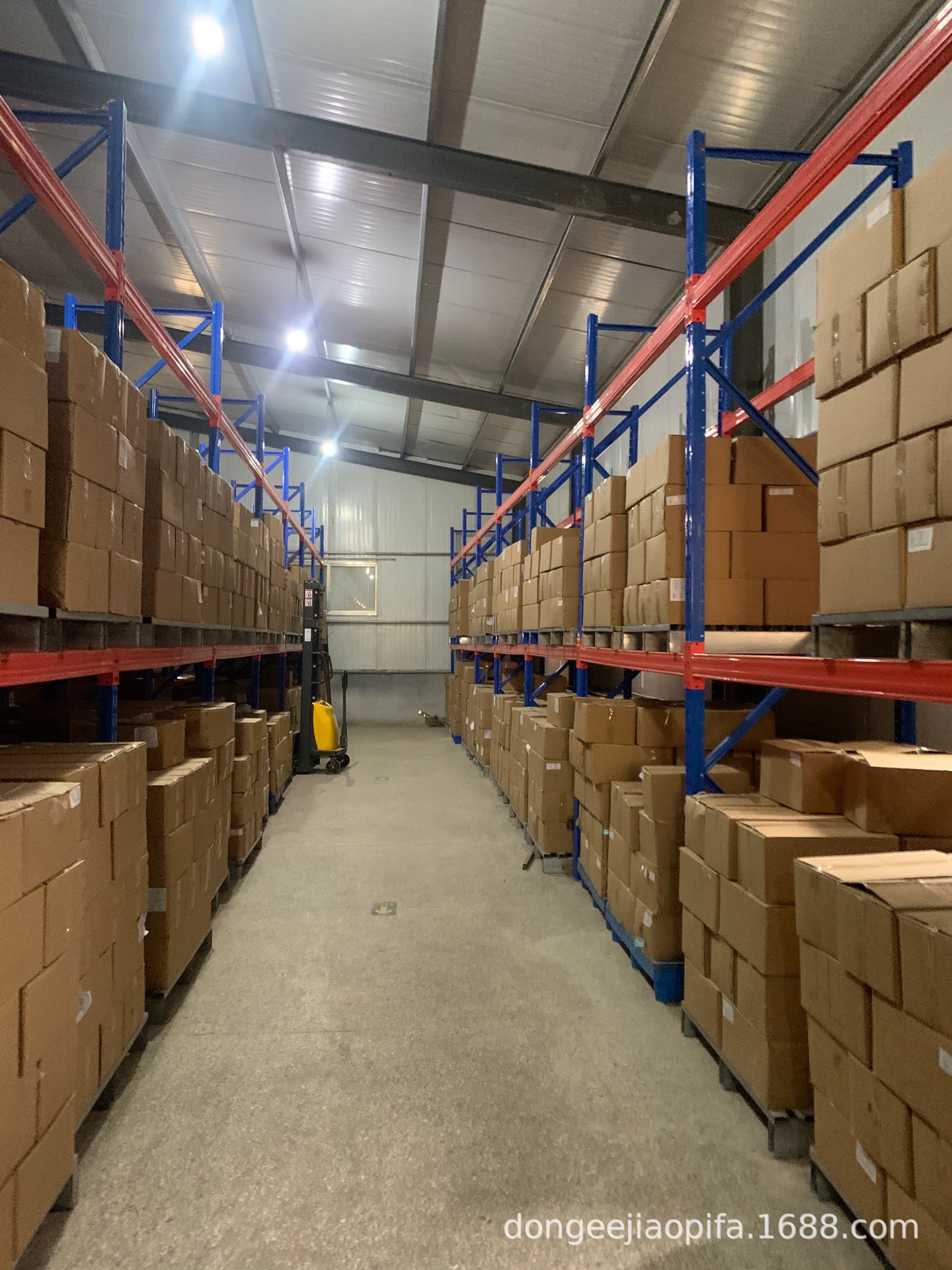 23AB04A0-9291-40B8-82EC-F7EE5D