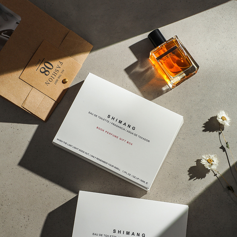 Parfém Cyber Red Pony London pro muže a ženy s dlouhotrvající květinovou ovocnou vůní, svěží a přírodní toaletní voda_voghion.com