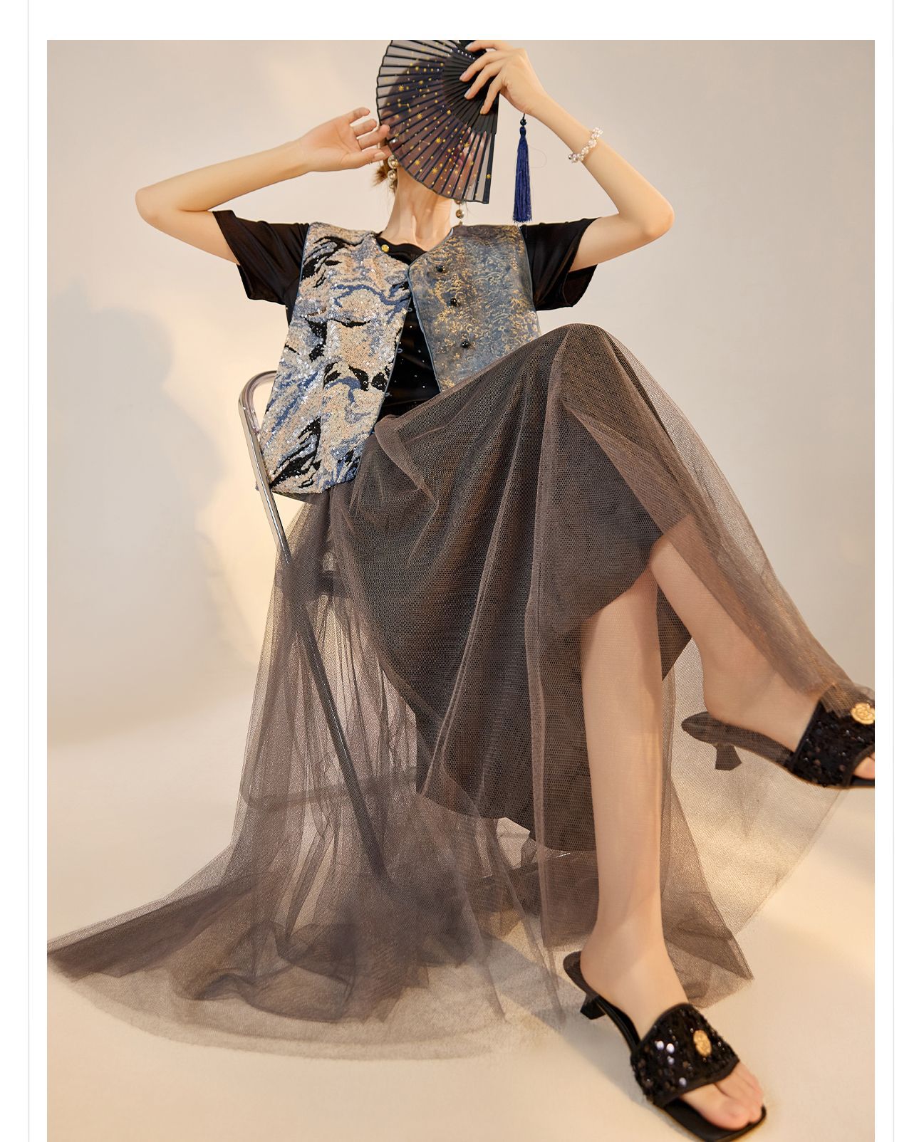 Áo vest nữ phong cách Trung Hoa mới 2026, thiết kế thêu sequin, chất rayon sang trọng — Đen, Màu huyền ảo, Xanh lam chi tiết 19