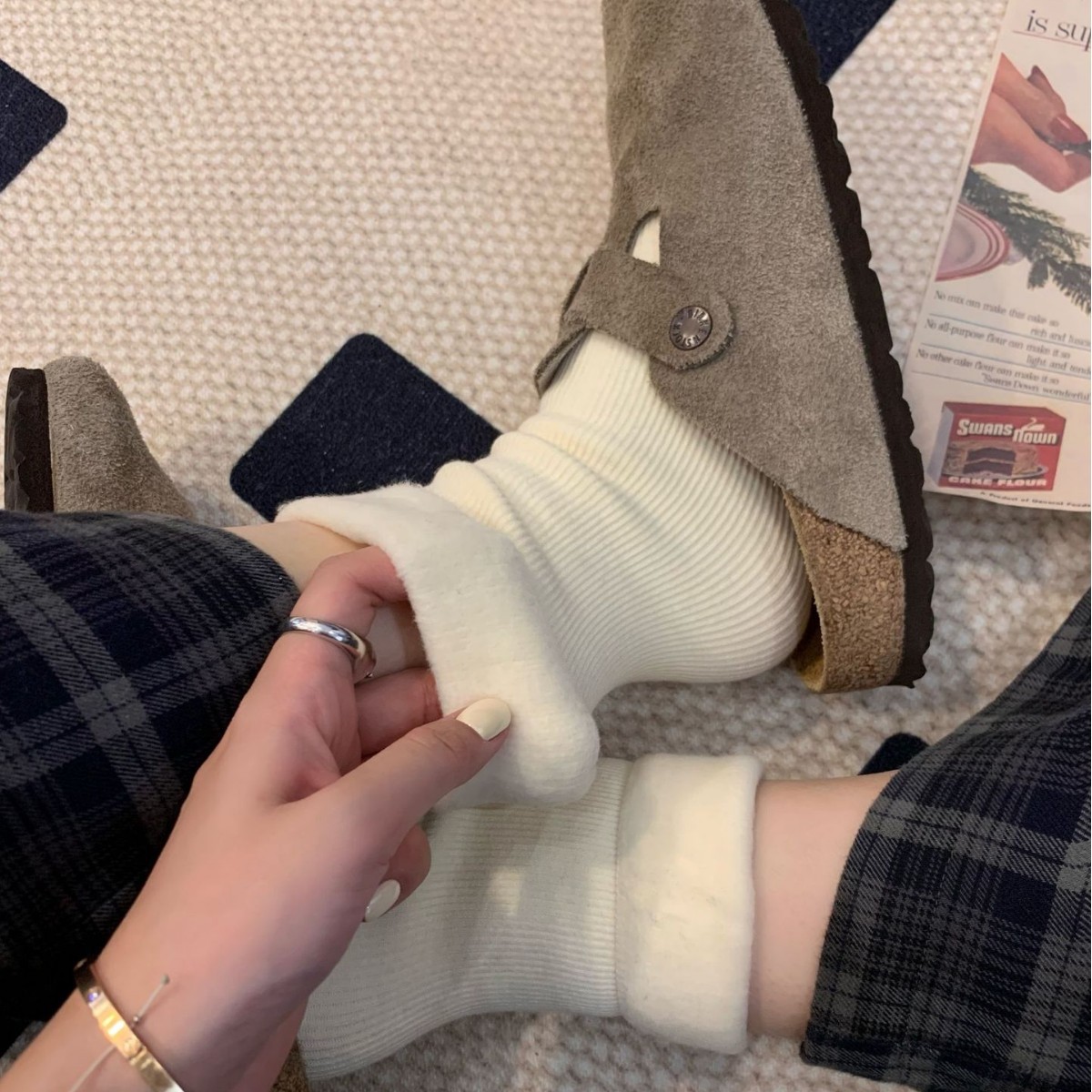 純色襪子女雪地襪加絨加厚中筒襪棉襪搭配雪地靴冬季保暖女襪