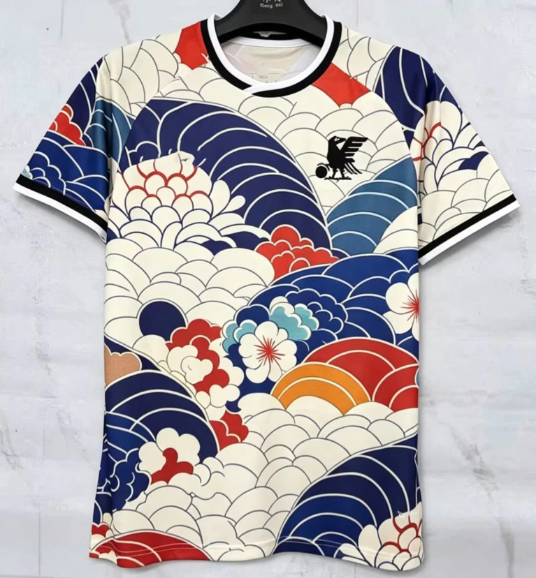 25-26 Nueva camiseta de anime de camiseta japonesa One Piece Samurai Sakura Dragon Ball Uniforme de fútbol transfronterizo de edición especial