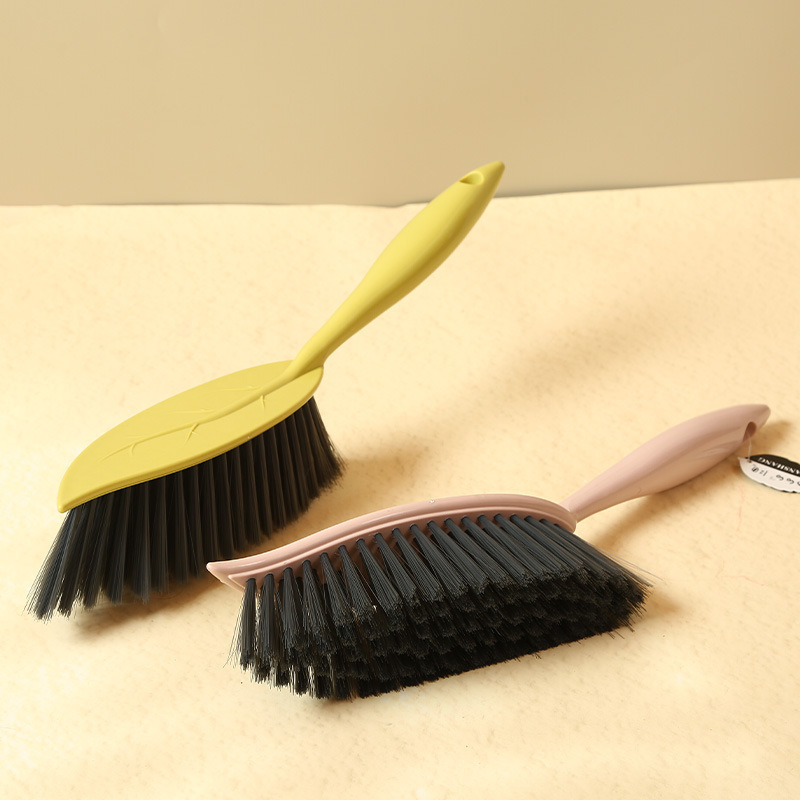 Household Bed Cleaning Brush Hair Brush Bed Sheet Sweeping Brush Dust Removal Brush Bedroom Plastic Brush Artifact Carpet Brush