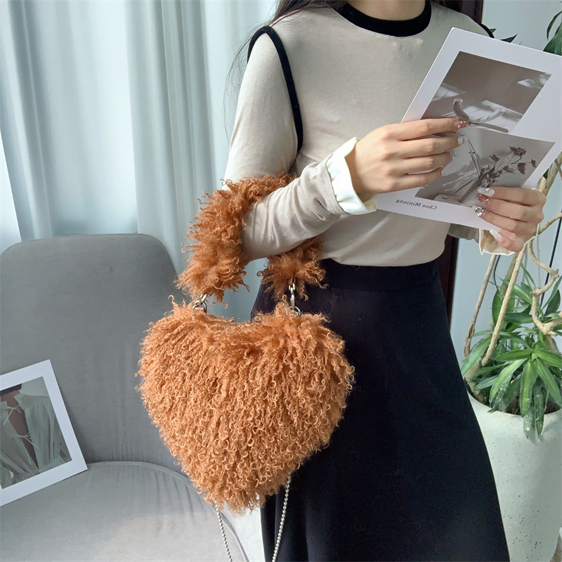 New style imitation tan wool love bag portable chain bag crossbody women's bag sweet cool hot girl princess underarm bag Plush Bag