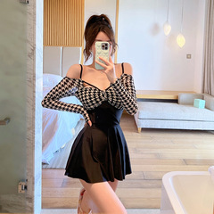 Hollywood-style two-piece swimsuit for women, sexy, covers the body, slimming, small bust, hot spring swimming outfit, vacation, Instagram style