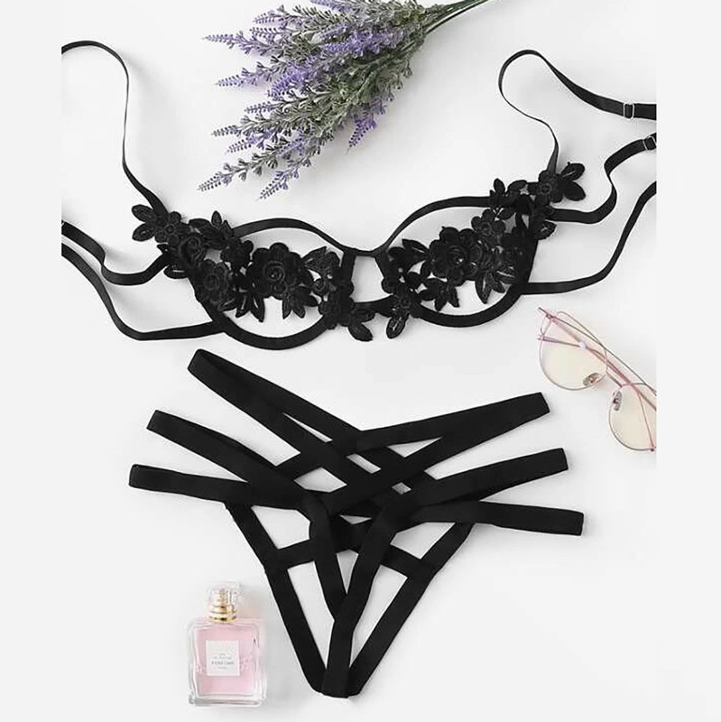 European and American Plus Size Sexy Underwear Three-point Set Hollow Perspective Lace Sexy Bra Panties European and American Plus Size Sexy Underwear Three-point Set Hollow Perspective Lace Sexy Bra Panties