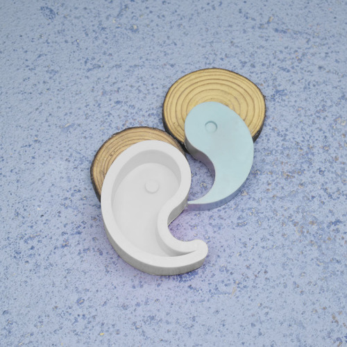 Cross-border new DIY creative handmade soap chocolate silicone mold personalized Yin Yang Tai Chi Bagua fish grinding tool