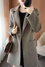 ��ë�p���ؽq����Ůʿһ����ɫ�ﶬС����������|�L�°ٴ�����