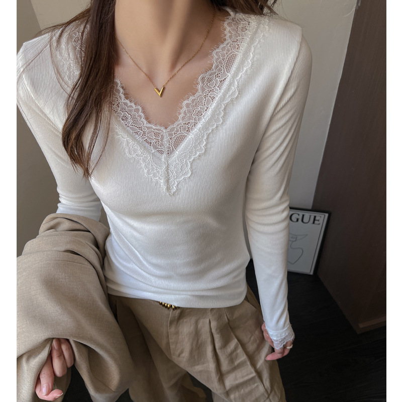 严选早秋新款高级感打底衫女式V领拼接蕾丝设计感正肩长袖T恤上衣|undefined