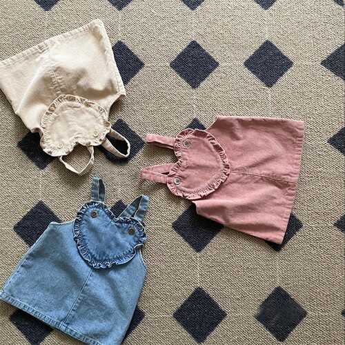 Korean children's clothing ins spring and autumn girl sweet and cute love denim suspender skirt baby vest dress