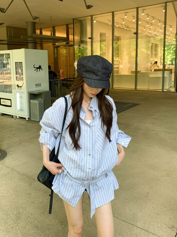蓝色衬衫女秋季外套法式上衣高级独特别致长袖宽松条纹衬衣|undefined
