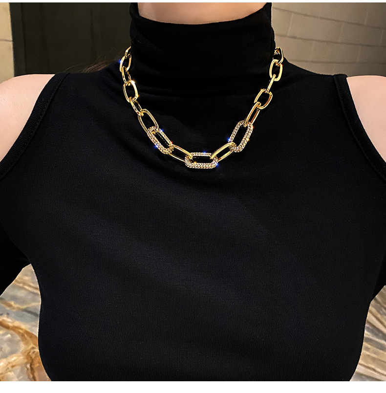 Fashion Geometric Alloy Inlay Rhinestones Womenu0027S Necklace