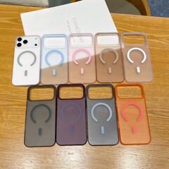 iPhone17PRO 携帯電話ケース、アイスミスト磁気吸引、超薄型つや消し透明 PC Apple 15 オールインクルーシブ保護カバーに適しています。