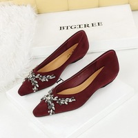 3683-H69 Korean style women's shoes with pointed shallow mouth suede sole, rhinestone chain heel, low heel, versatile women's sole