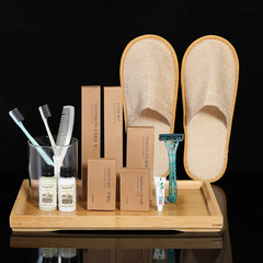Sets of disposable toiletries, including toothbrushes and toothpaste, for high-end hotel rooms, five-star inns, and guesthouses, wholesale combs