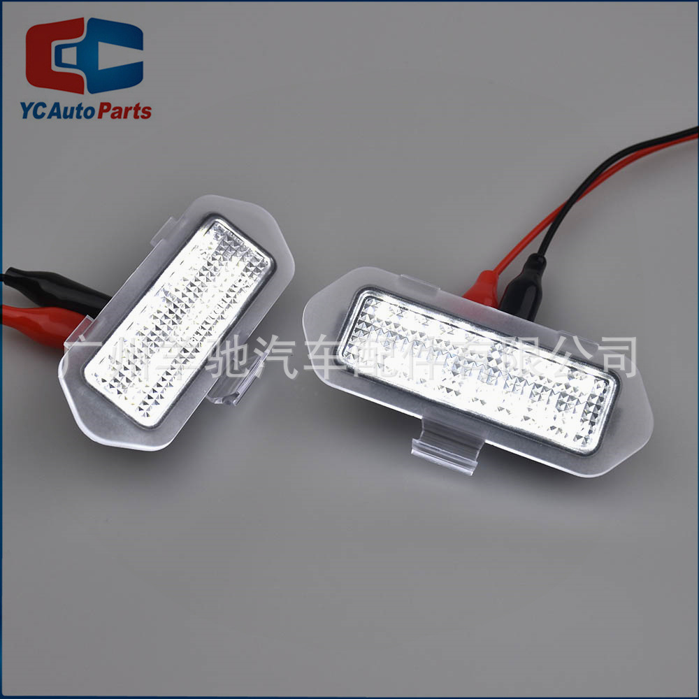 Aplicable a Cadillac Escalade / Chevrolet Espejo retrovisor Lámpara de bienvenida Lámpara de suelo LED